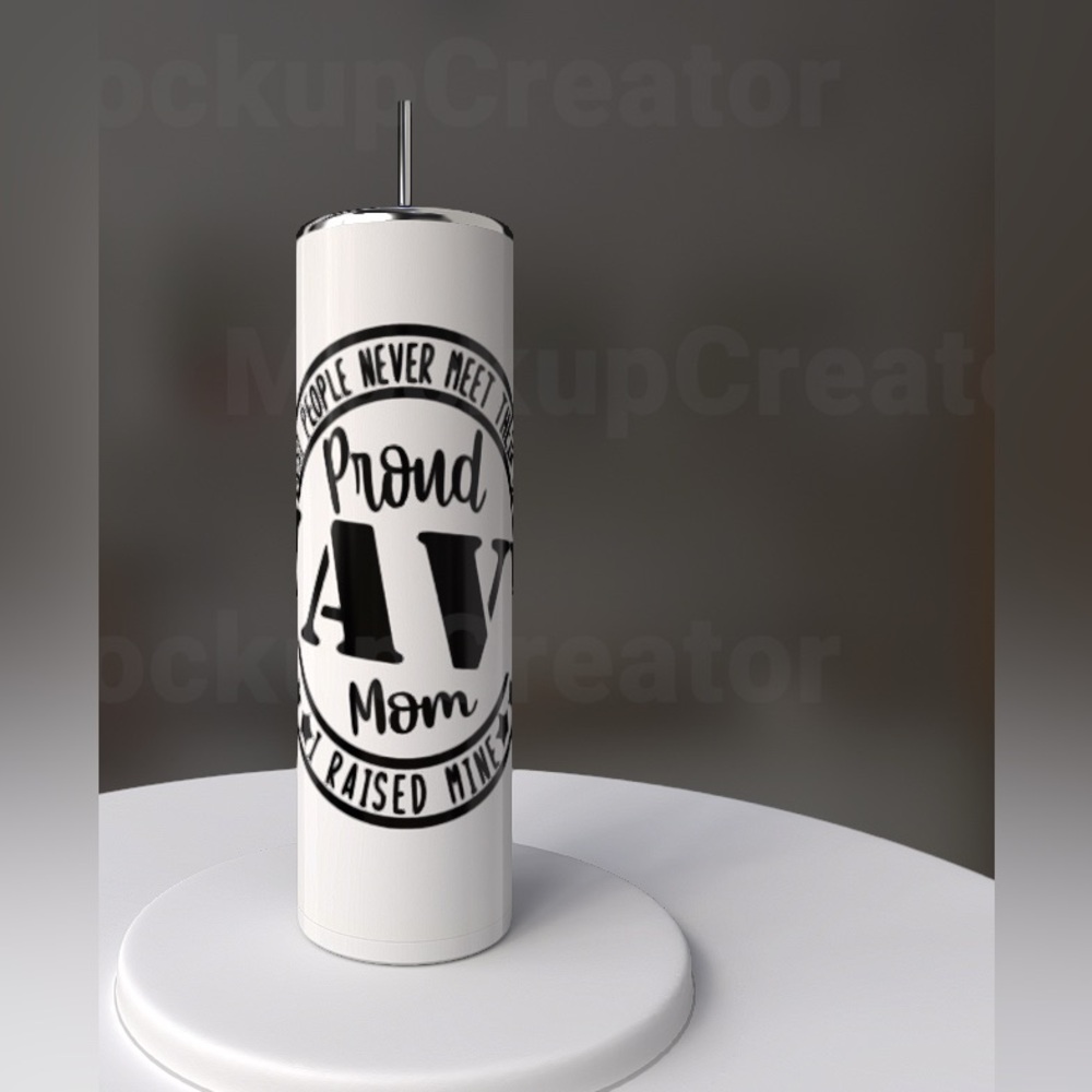 NWT NAVY MOM "Most people never get to meet their Hero's, I raised mine" tumbler